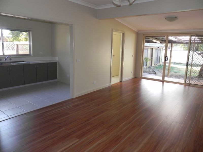 11 Douglas Avenue, Swan Hill VIC 3585