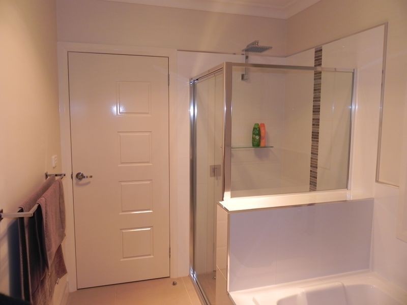 2 Merit Crescent, Swan Hill VIC 3585