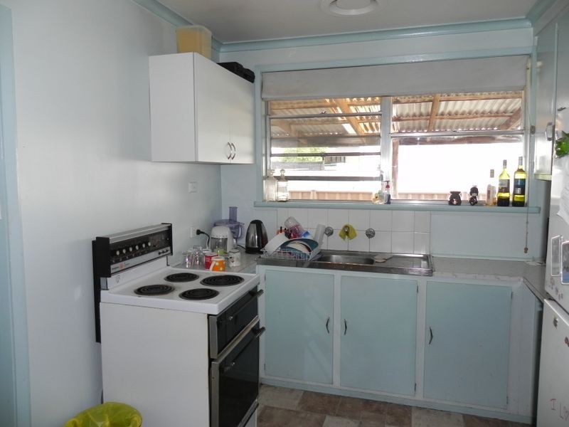 14 Bruton Grove, Swan Hill VIC 3585