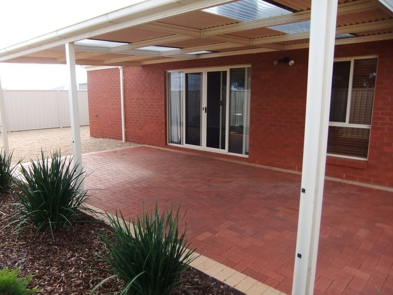 28 Boree Drive, Swan Hill VIC 3585