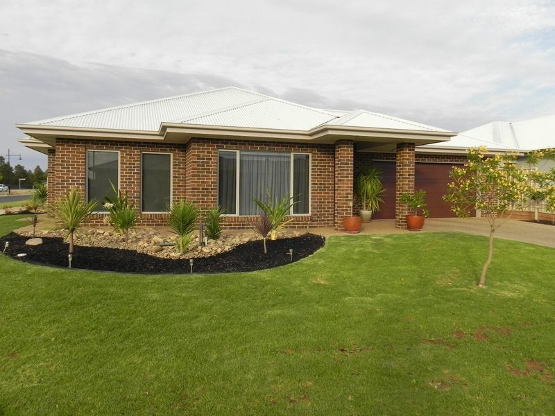 1 Redgum Street, Swan Hill VIC 3585