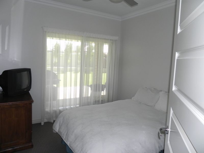 1 Redgum Street, Swan Hill VIC 3585