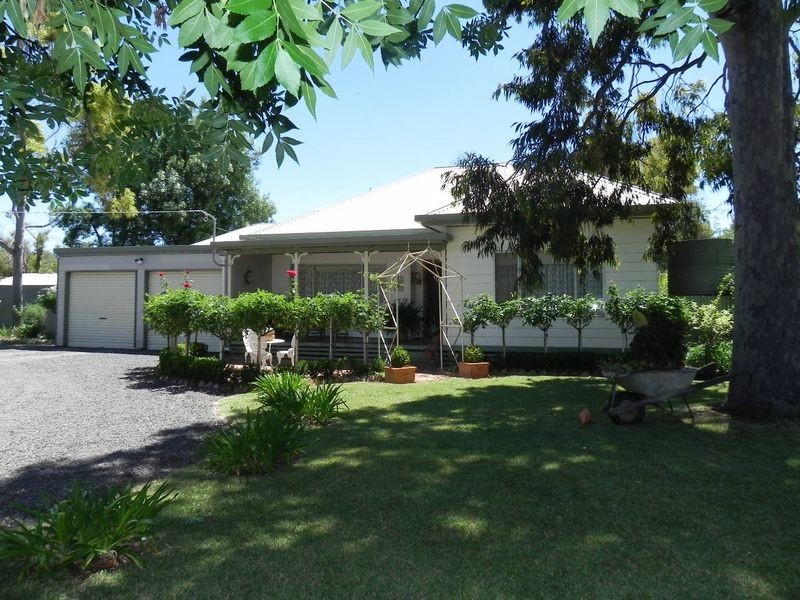 100 Donald Street, Nyah West VIC 3595