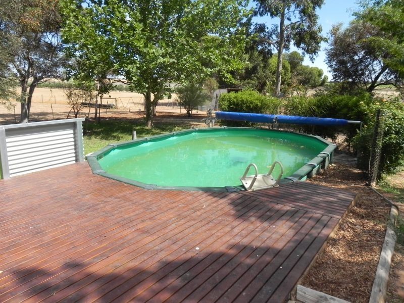 200 Wilson Road, Tresco VIC 3583