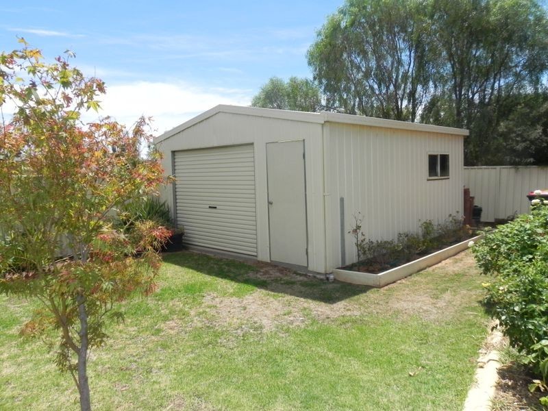 9 Cockerell Court, Swan Hill VIC 3585