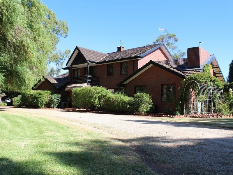 44-50 Werril Street, Swan Hill VIC 3585