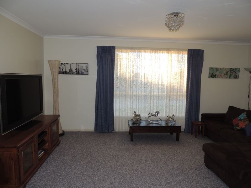 7 Cockerell Court, Swan Hill VIC 3585