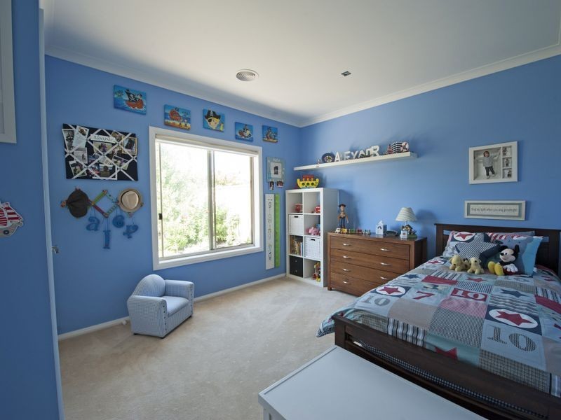 17 Boree Drive, Swan Hill VIC 3585