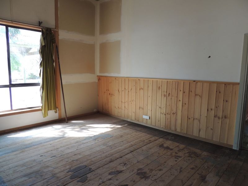 14 Allan Street, Nyah West VIC 3595