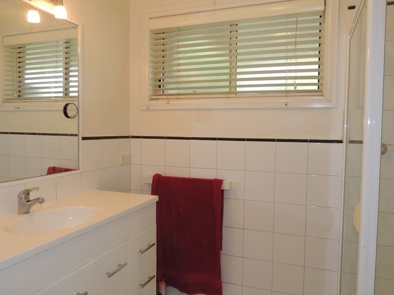 2/66 Poole Boulevard, Swan Hill VIC 3585