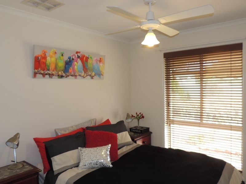 2/66 Poole Boulevard, Swan Hill VIC 3585