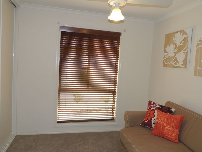 2/66 Poole Boulevard, Swan Hill VIC 3585