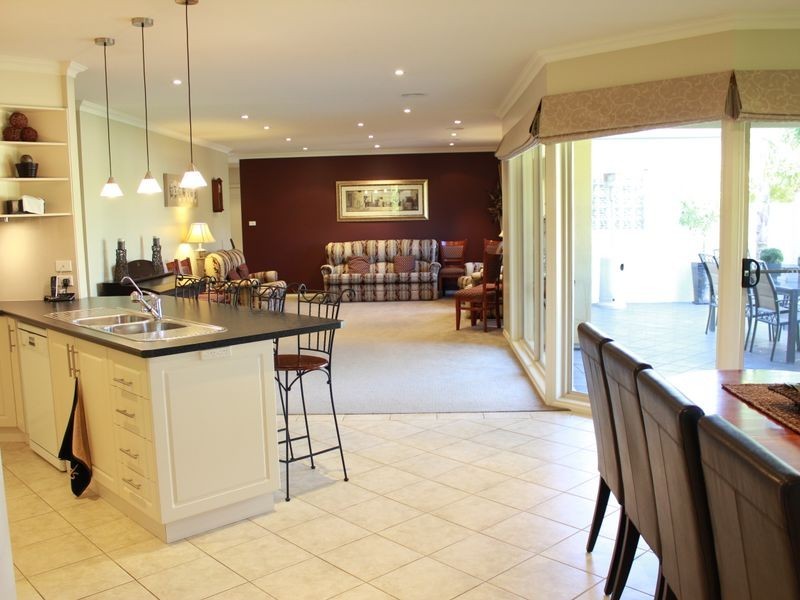 3 Emma Court, Swan Hill VIC 3585