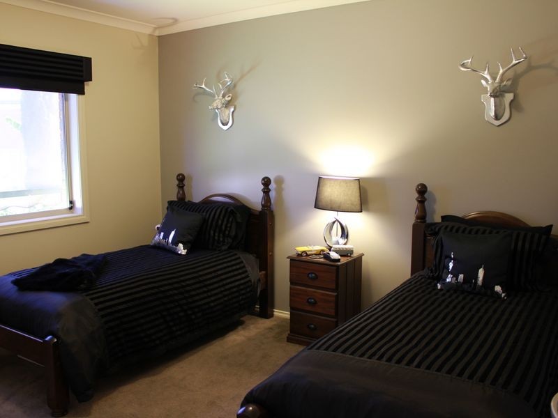 3 Emma Court, Swan Hill VIC 3585