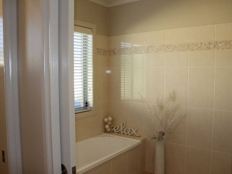 3 Emma Court, Swan Hill VIC 3585