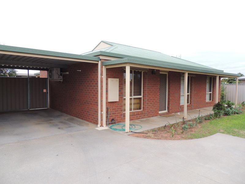 2/9 Foster Street, Swan Hill VIC 3585