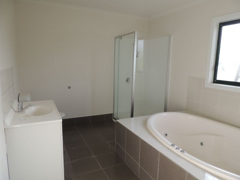 1 Marraboor Street, Lake Boga VIC 3584