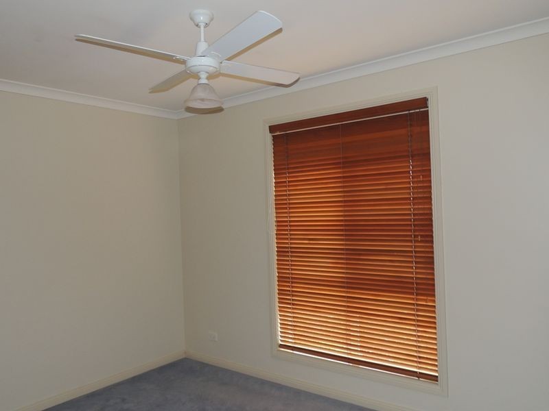 49 Poole Boulevard, Swan Hill VIC 3585