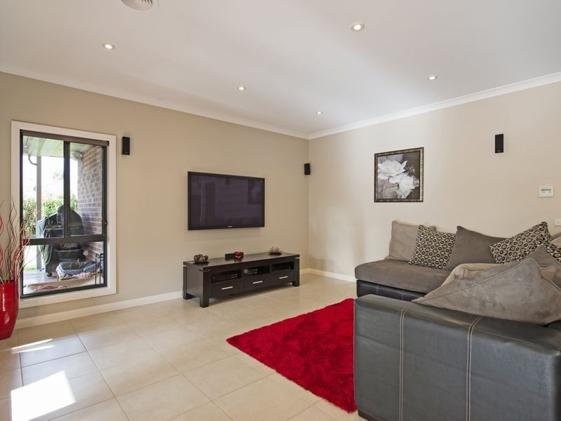 8 Merit Crescent, Swan Hill VIC 3585