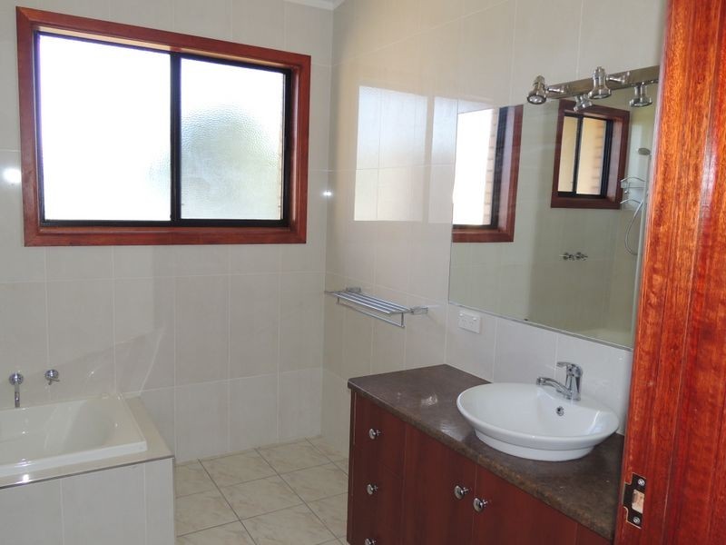 1 Murray Court, Swan Hill VIC 3585