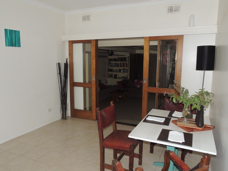 196 Stradbroke Avenue, Swan Hill VIC 3585