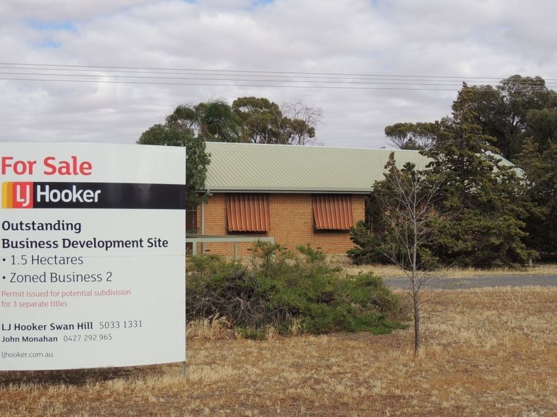 5575 Murray Valley Highway, Swan Hill VIC 3585