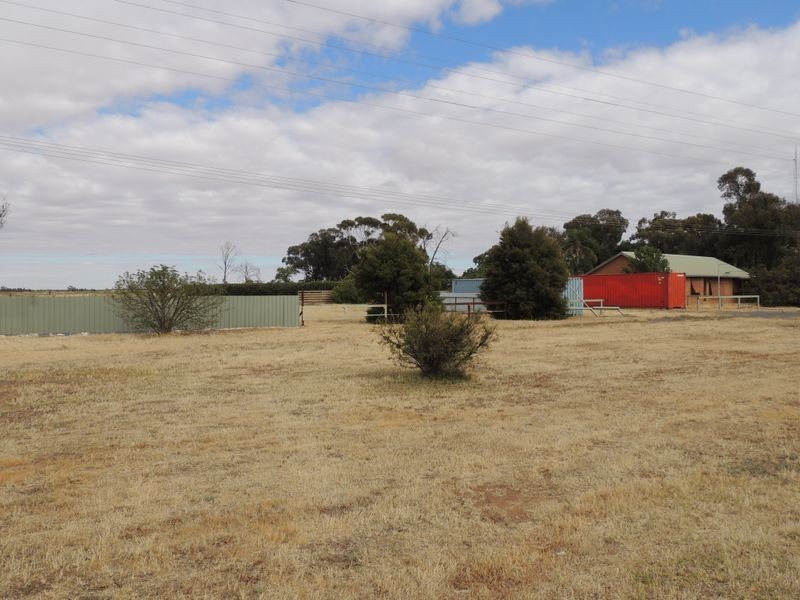 5575 Murray Valley Highway, Swan Hill VIC 3585