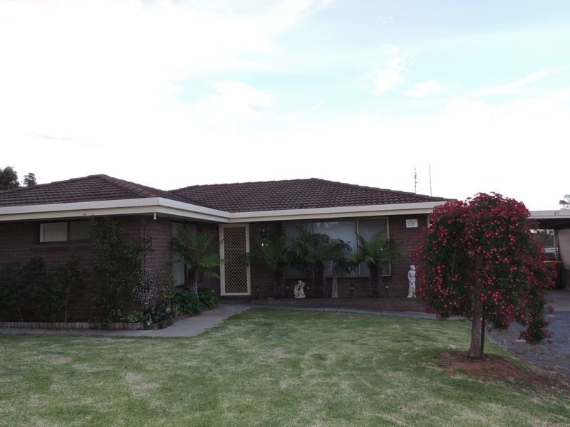 15 School Hill Road, Nyah VIC 3594