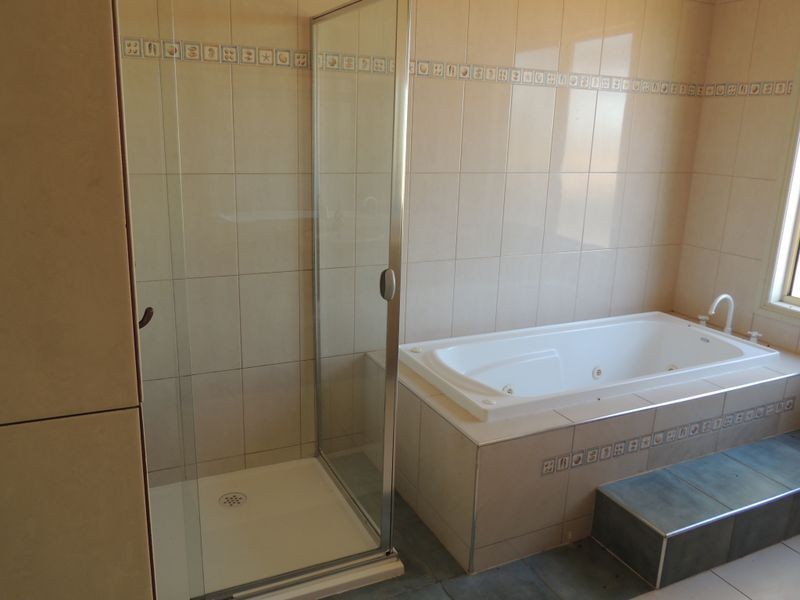 585 Murray Valley Highway, Swan Hill VIC 3585