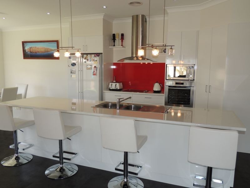 25 Boobialla Drive, Swan Hill VIC 3585