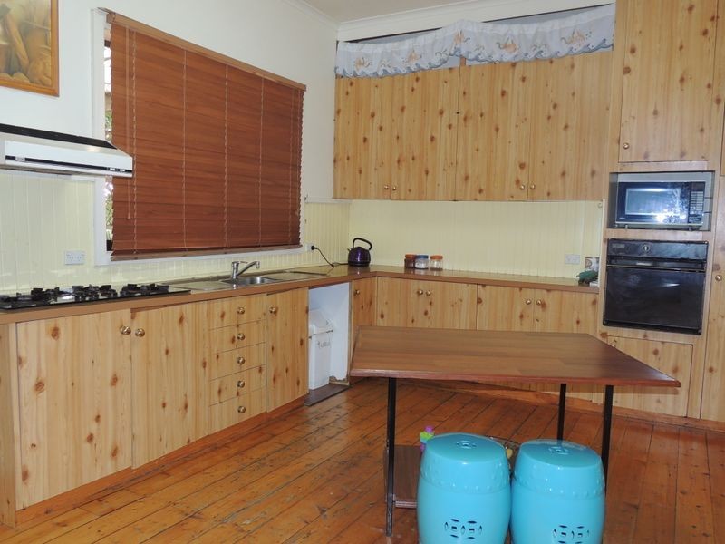 33 Boys Street, Swan Hill VIC 3585