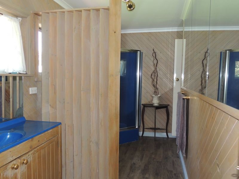 33 Boys Street, Swan Hill VIC 3585