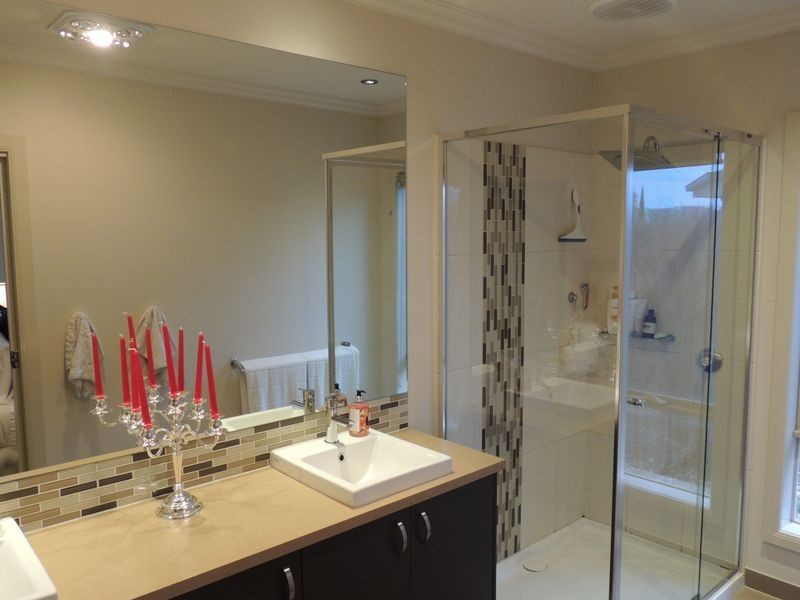 19 Dumosa Drive, Swan Hill VIC 3585