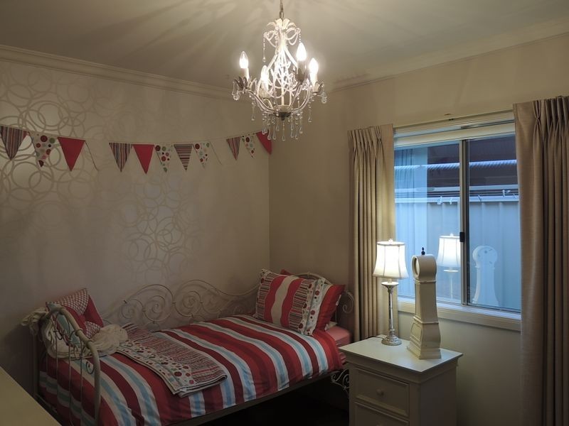 19 Dumosa Drive, Swan Hill VIC 3585