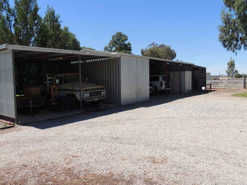4796 Murray Valley Highway, Swan Hill VIC 3585