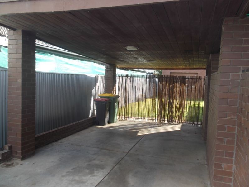 24 Holloway Grove, Swan Hill VIC 3585