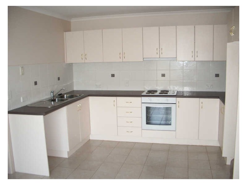 2/64 Gray Street, Swan Hill VIC 3585