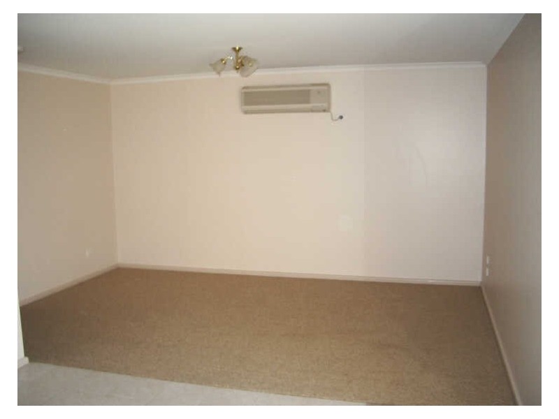 2/64 Gray Street, Swan Hill VIC 3585