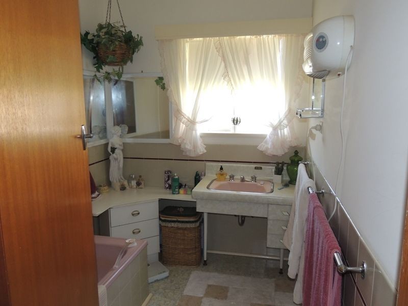 19 High Street, Swan Hill VIC 3585