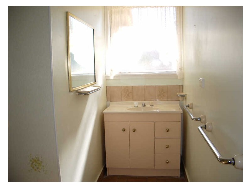 4 Eyre Court, Swan Hill VIC 3585