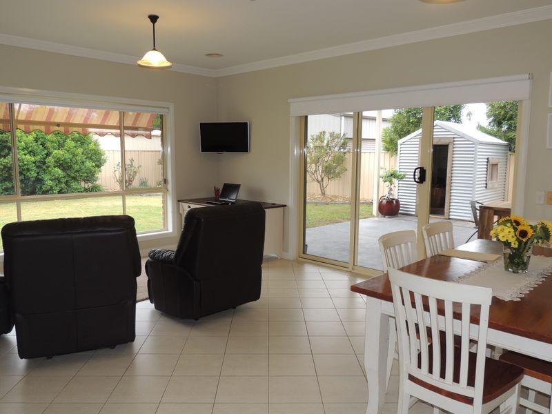 1 Melis Court, Swan Hill VIC 3585