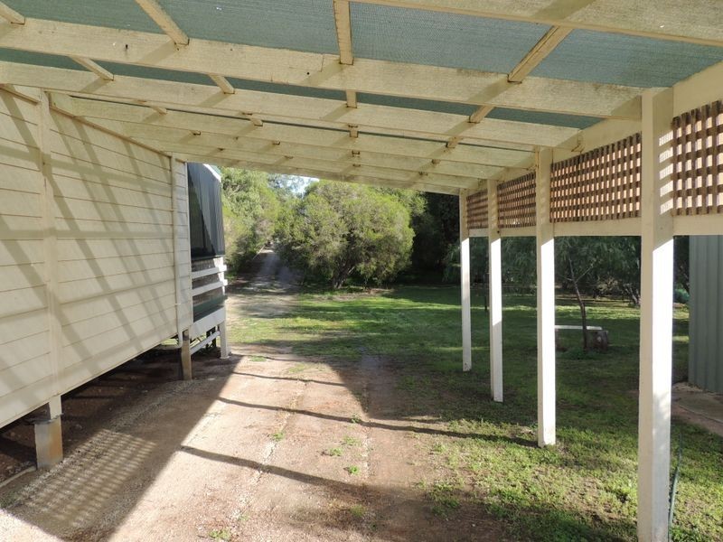 571 Lakeside Drive, Lake Boga VIC 3584