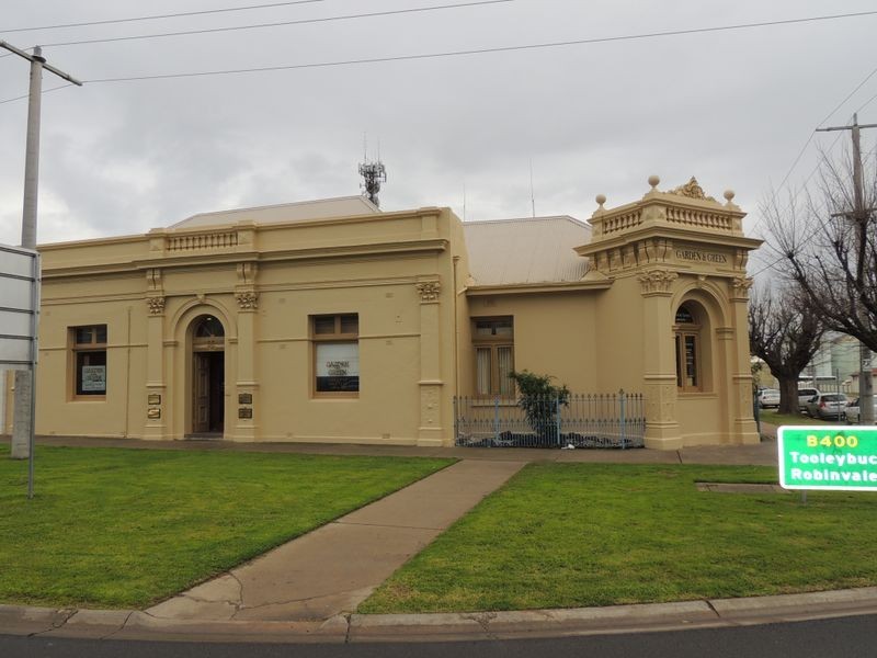 120 Curlewis Street & 4 McCallum Street, Swan Hill VIC 3585