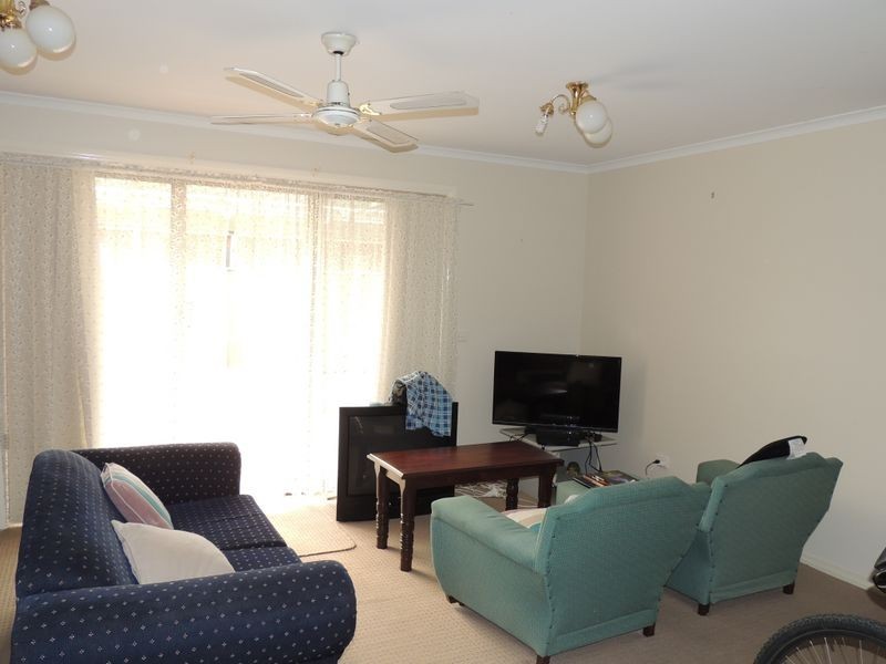 13/5 Parnee Street, Swan Hill VIC 3585