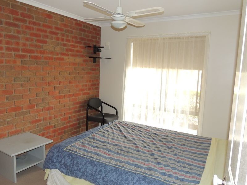 13/5 Parnee Street, Swan Hill VIC 3585