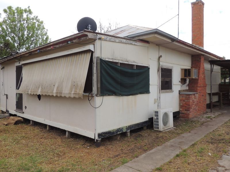 88 Thurla Street, Swan Hill VIC 3585