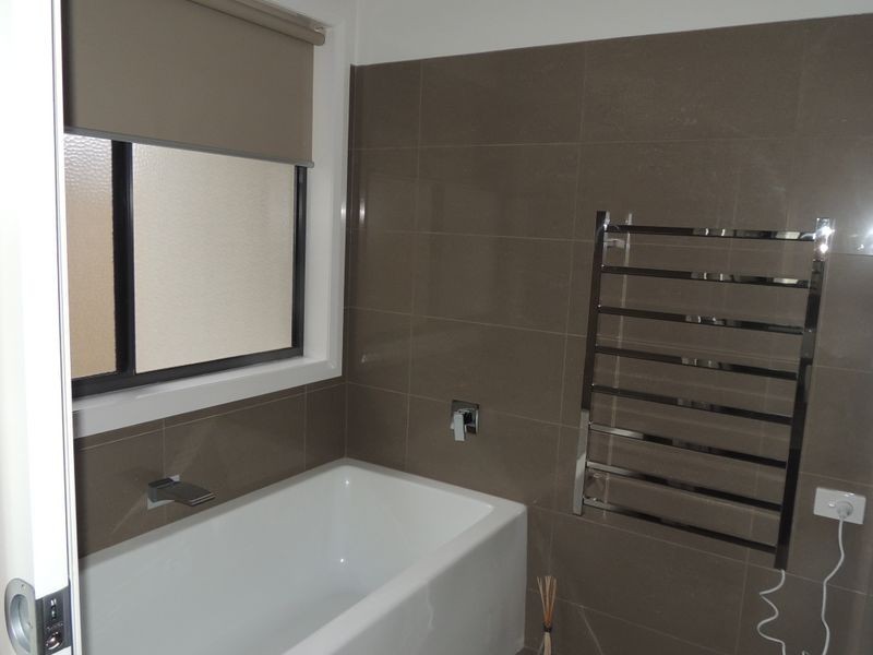 6B El Alamein Avenue, Swan Hill VIC 3585