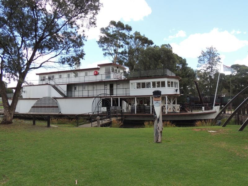 6B El Alamein Avenue, Swan Hill VIC 3585