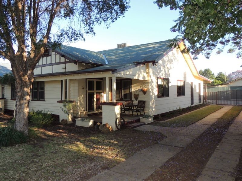 10 Kimberley Avenue, Swan Hill VIC 3585