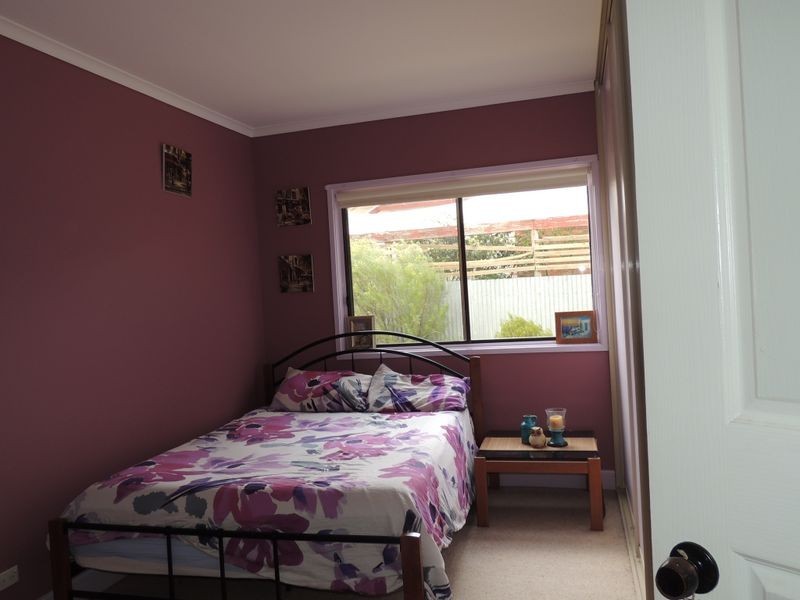 10 Kimberley Avenue, Swan Hill VIC 3585